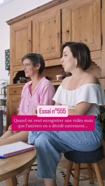 Nous, c'est Ellen et Barbara, on casse les codes du business avec puissance et dérision 😅 

Mis à par essayer de faire des vidéos pour nos clientes, cela fait 10 ans que nous accompagnons des centaines de femmes à :

🎉 vivre de leur métier passion 

✨ être professionnellement libre

❤️ entreprendre avec le cœur 

Grâce à des méthodes toutes simples qui ne te demandent pas de devenir influenceuse sur les réseaux.

Si tu veux arrêter de galèrer toute seule dans ton coin, tu es au bon endroit.  

Welcome ☀️